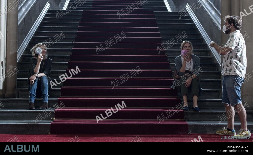 EVA MARTIN y MARIA PUJALTE en MERLÍ: SAPERE AUDE, 2019. Copyright MOVISTAR+. Temporada 2.