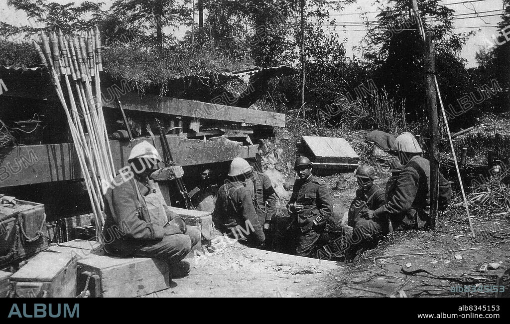 1918 WW1 photo postcard of Italian soldier 1918 WW1 photo postcard of Italian soldier