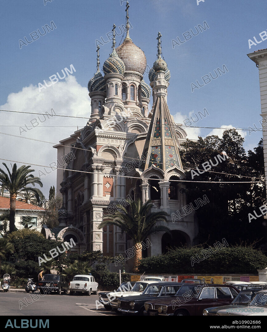 IGLESIA DE SAN BASILIO - IGLESIA ORTODOXA RUSA.