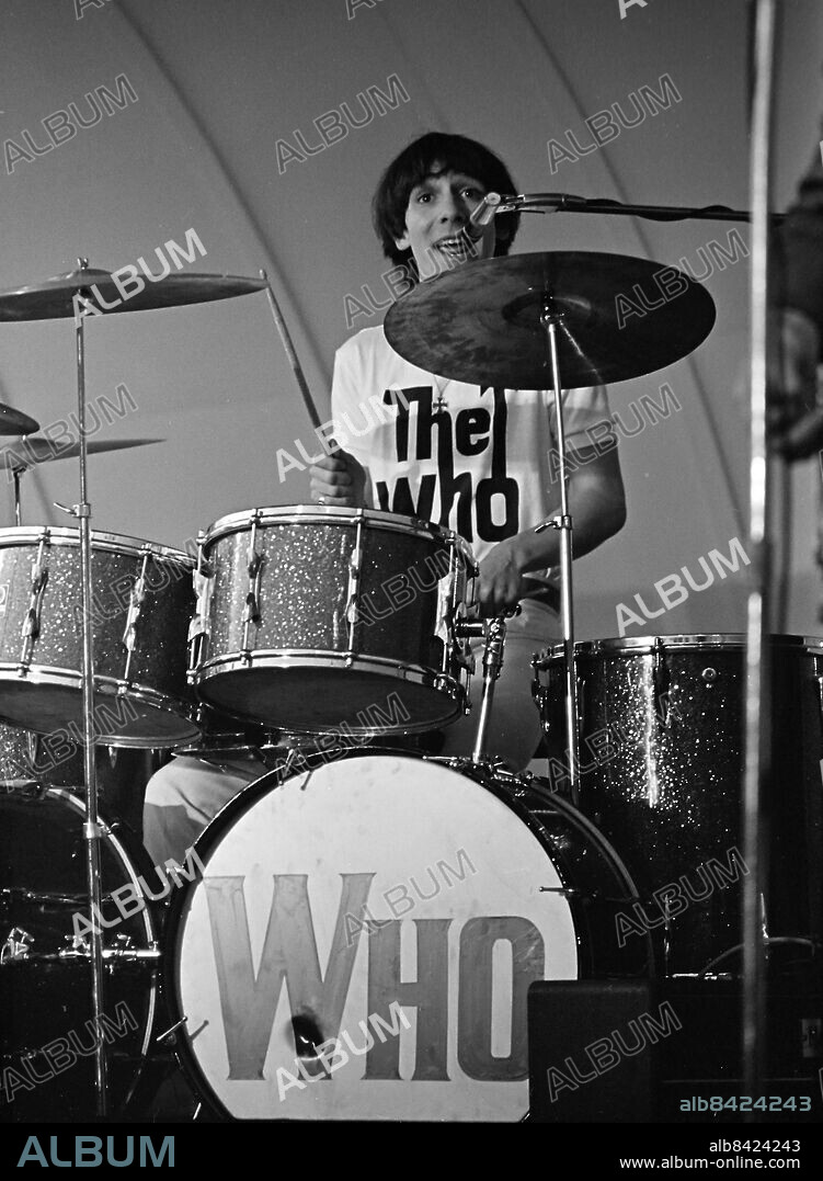 STOCKHOLM 19660602. Engelska popbandet the Who spelar på Gröna Lunds stora scen. Här trummisen Keith Moon. Foto: Per Kagrell / EXP / TT / kod 26. ** AFTONBLADET OUT **.