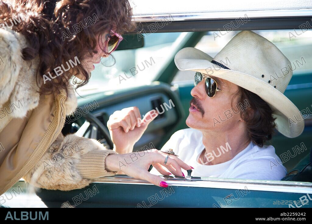 JARED LETO und MATTHEW McCONAUGHEY in DALLAS BUYERS CLUB, 2013, unter der Regie von JEAN-MARC VALLEE. Copyright VOLTAGE PICTURES.