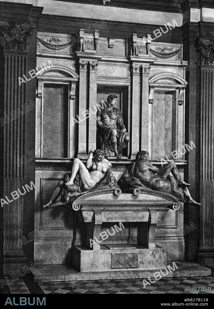 MIGUEL ANGEL BUONARROTI. SEPULCRO CON ESTATUA SEDENTE DE GIULIANO MEDICIS - DUQUE DE NEMOURS CON LAS FIGURAS ALEGORICAS DEL DIA Y DE LA NOCHE.