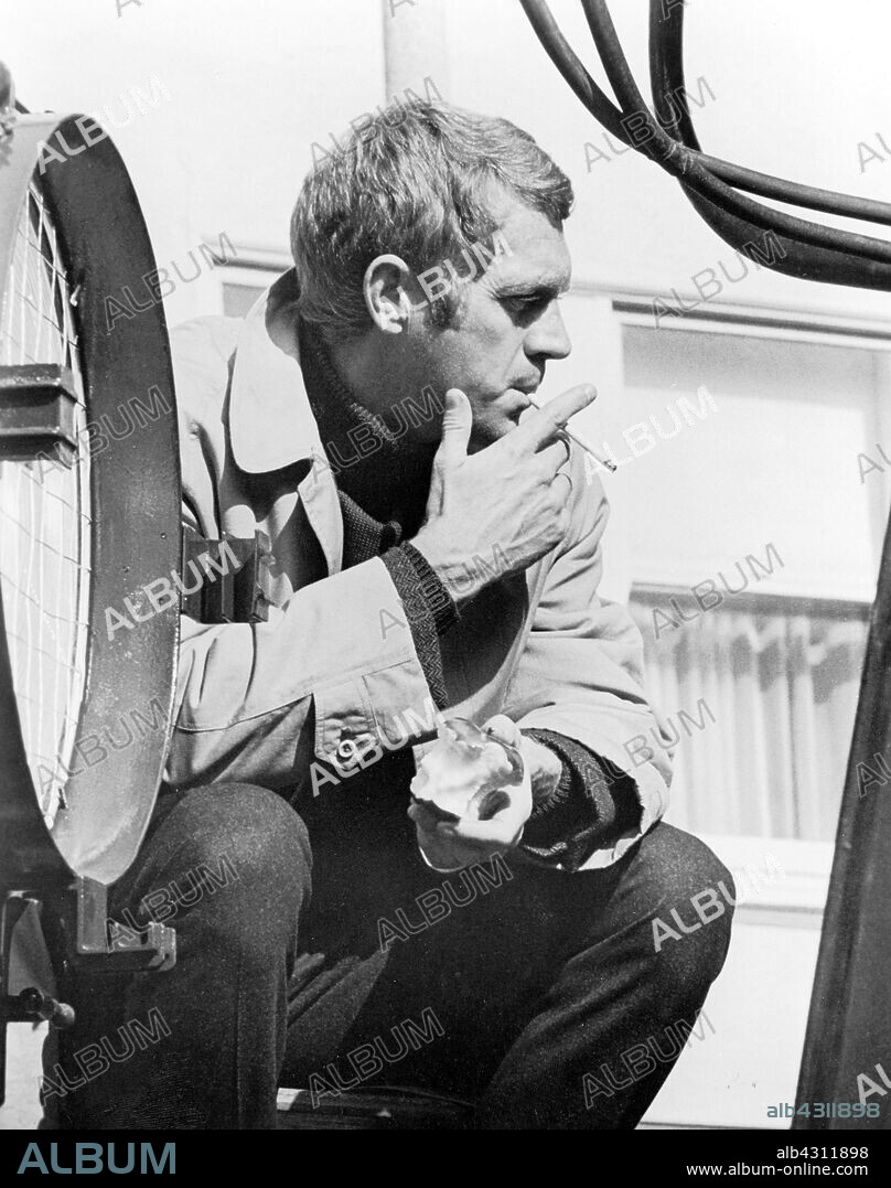 STEVE MCQUEEN en BULLIT, 1968 (BULLITT), dirigida por PETER YATES. Copyright WARNER BROTHERS.