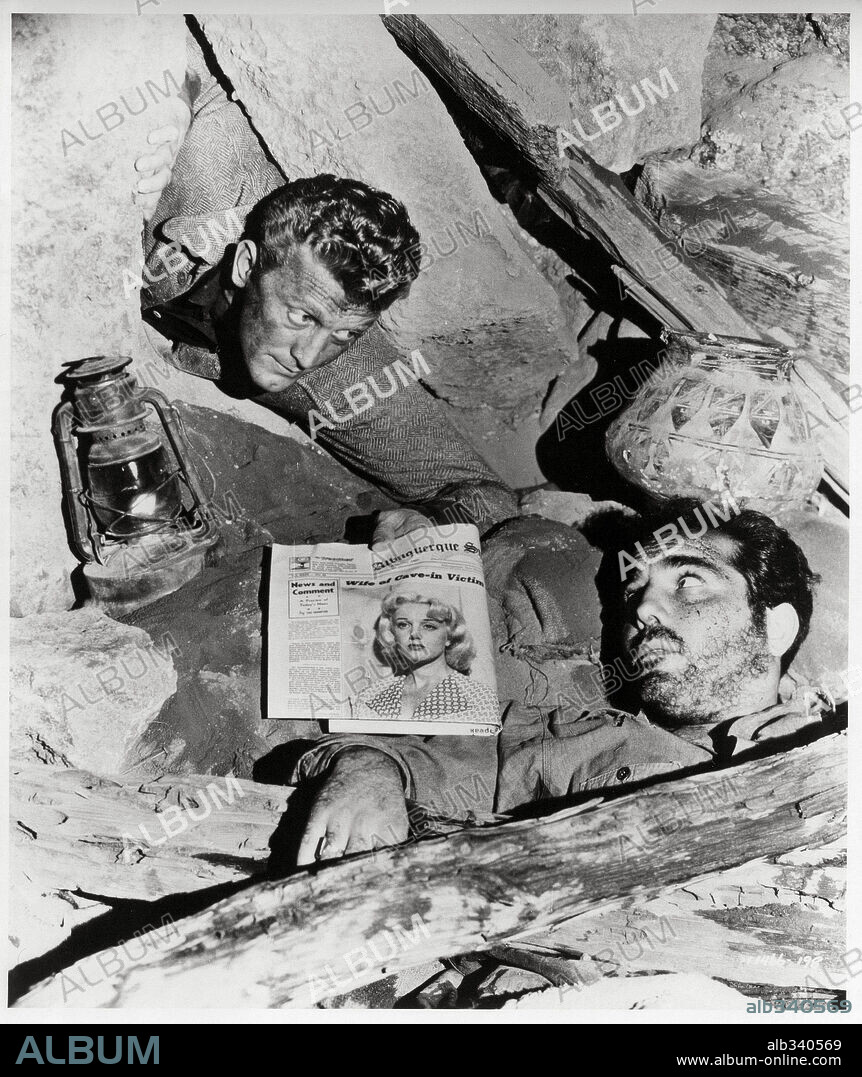 KIRK DOUGLAS en EL GRAN CARNAVAL, 1951 (ACE IN THE HOLE), dirigida por BILLY WILDER. Copyright PARAMOUNT PICTURES.