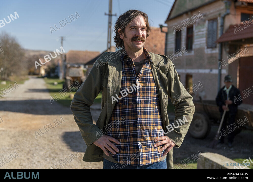 OWEN MCDONNELL dans KILLING EVE, 2018, réalisé par PHOEBE WALLER-BRIDGE. Copyright SID GENTLE FILMS. Season 3.