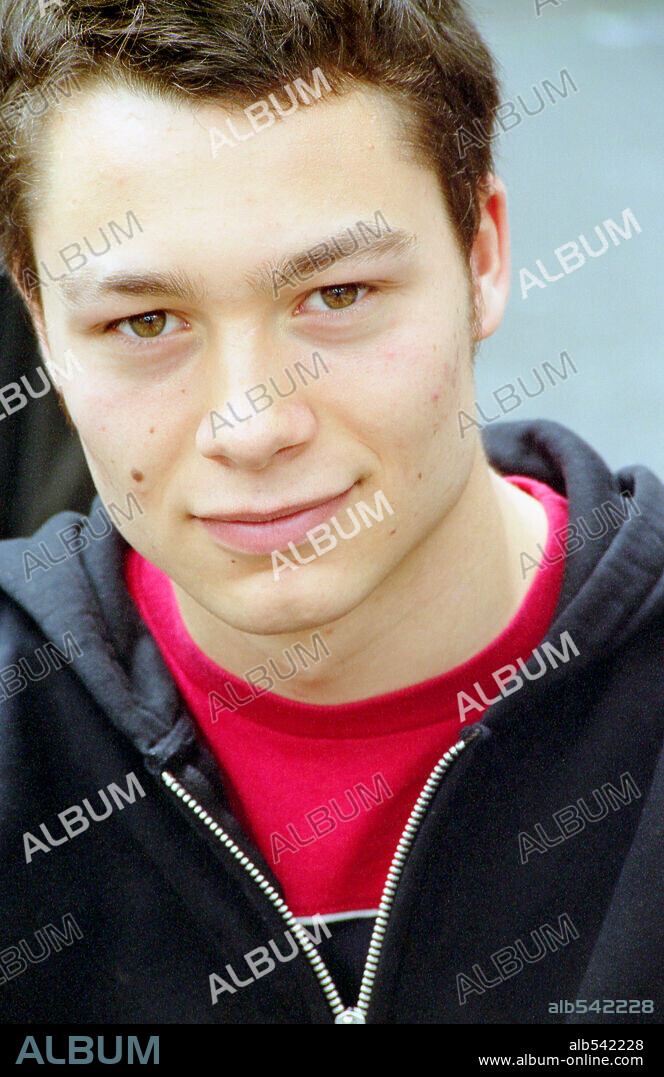 NILO MUR. 2005
