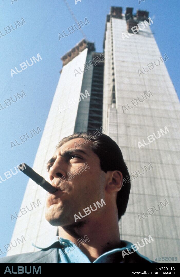 JAVIER BARDEM in GOLDEN BALLS (HUEVOS DE ORO, 1993), directed by BIGAS LUNA. Copyright LOLAFILMS.