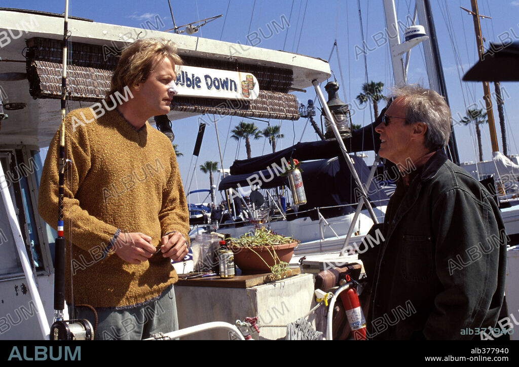 CLINT EASTWOOD y JEFF DANIELS en DEUDA DE SANGRE, 2002 (BLOOD WORK), dirigida por CLINT EASTWOOD. Copyright WARNER BROS. PICTURES / WALLACE, MERIE W.
