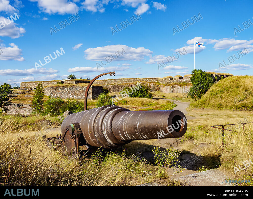 Suomenlinna Fortress, UNESCO World Heritage Site, Helsinki, Uusimaa County, Finland, Europe.