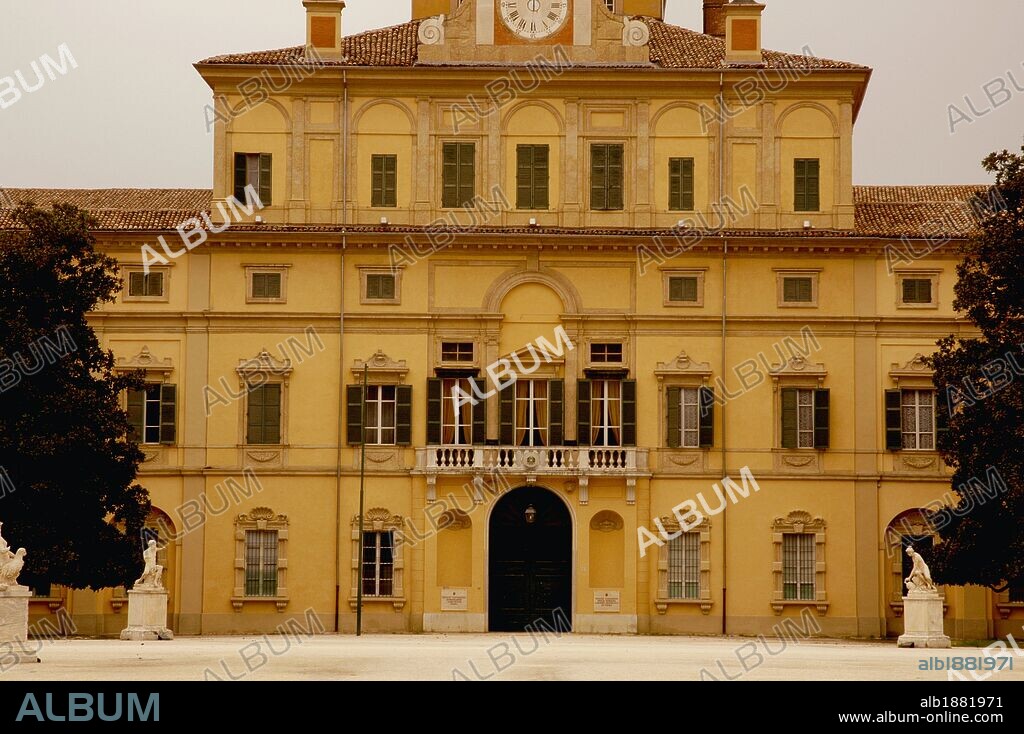 Italy. Parma. Ducal Palace, built by Jacopo Barozzi da Vignola at the 16th century. Enlarged in the 17th - 18th centuries. Facade.