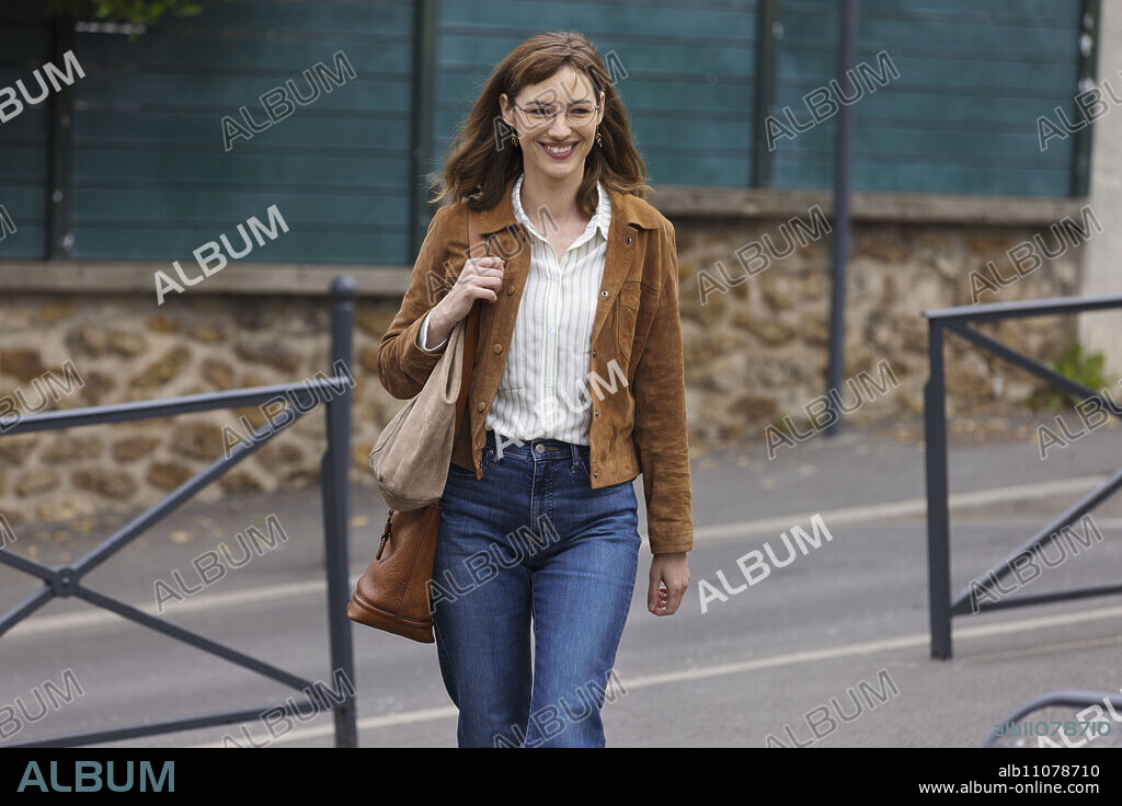 LOUISE BOURGOIN dans UN MÉTIER SÉRIEUX, 2023, réalisé par THOMAS LILTI. Copyright Les Films du Parc/31 Juin Films/France 2 Cinema/Les Films de Benjamin.