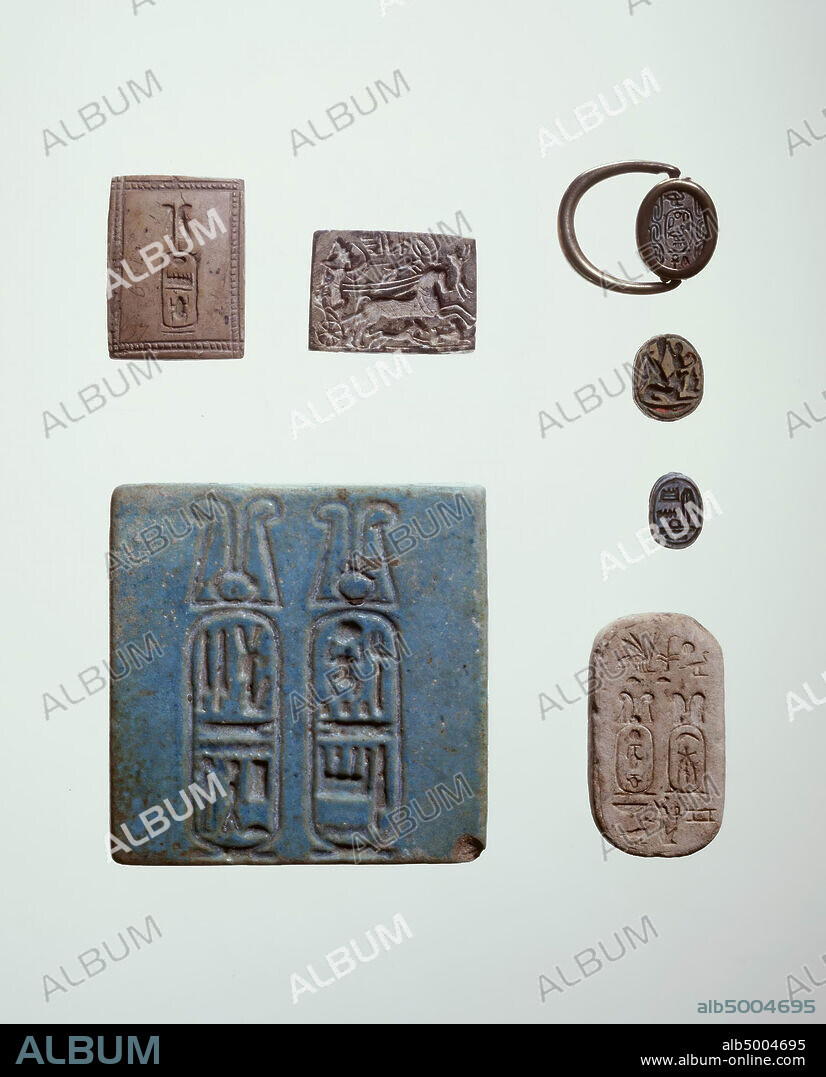 plaque, rectangle, hunting scene, Wesermaatre-meriamon, seal, plaque, steatite (green-gray), 3.2 x 2.3 cm, New Kingdom, 20th Dynasty, Ramses III, Egypt.