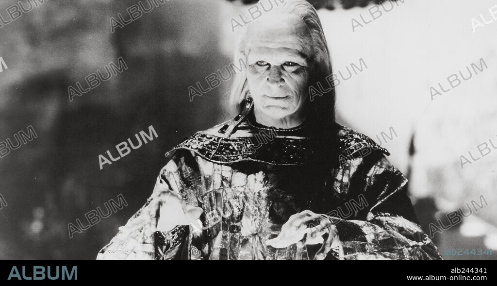 GARY OLDMAN dans DRACULA, 1992, réalisé par FRANCIS FORD COPPOLA. Copyright COLUMBIA PICTURES.