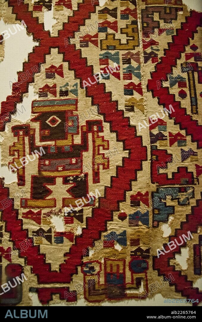 Wari textil Wari culture 500AC-1000AC Perú.