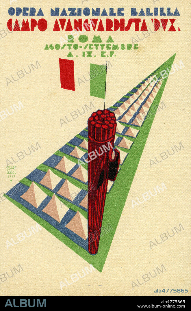 'Opera nazionale Balilla, campo avangardista, Roma'. Montee des fascismes en Europe . Carte postale publicitaire italienne vers 1929. L'Oeuvre Nationale Balilla est l'organisation de jeunesse mise en place en 1926 par Mussolini et son ministere de l'education nationale (Renato Ricci) : on entrait dans la Balilla a 8 ans puis dans les avant-gardes (vanguardisti) de 14 a 18 ans. On y apprend la vie en collectivite en recevant une education paramilitaire, tres axee sur le patriotisme, avec maniement des armes. Exercices extra scolaires, samedis facscistes et camps de vacances Campi Dux, comme ici. Illustration anonyme. Credit : Collection IM/KHARBINE-TAPABOR.