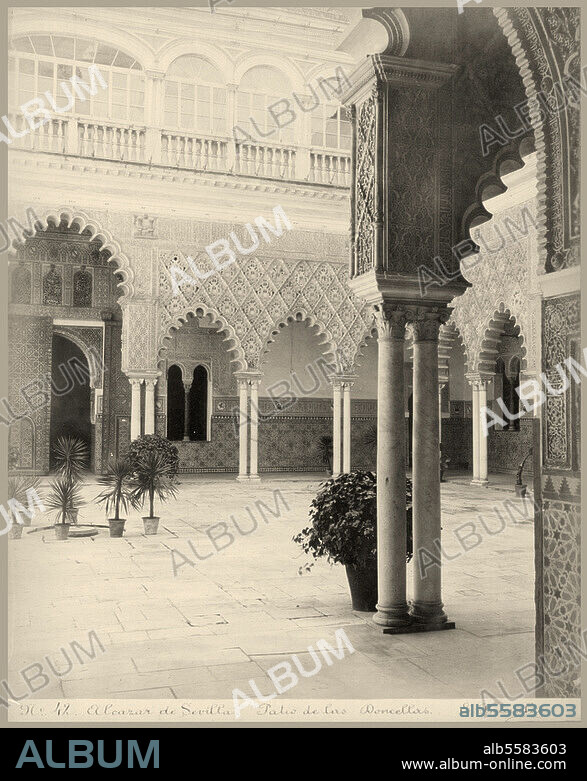 Sevilla (Spain), Alcazar. (Royal palace built during the 14th century by Moorish master builders). The Patio de las Doncellas ("Girl's Yard", re-designed in 1369-79 under Charles V). Photo, c. 1890.