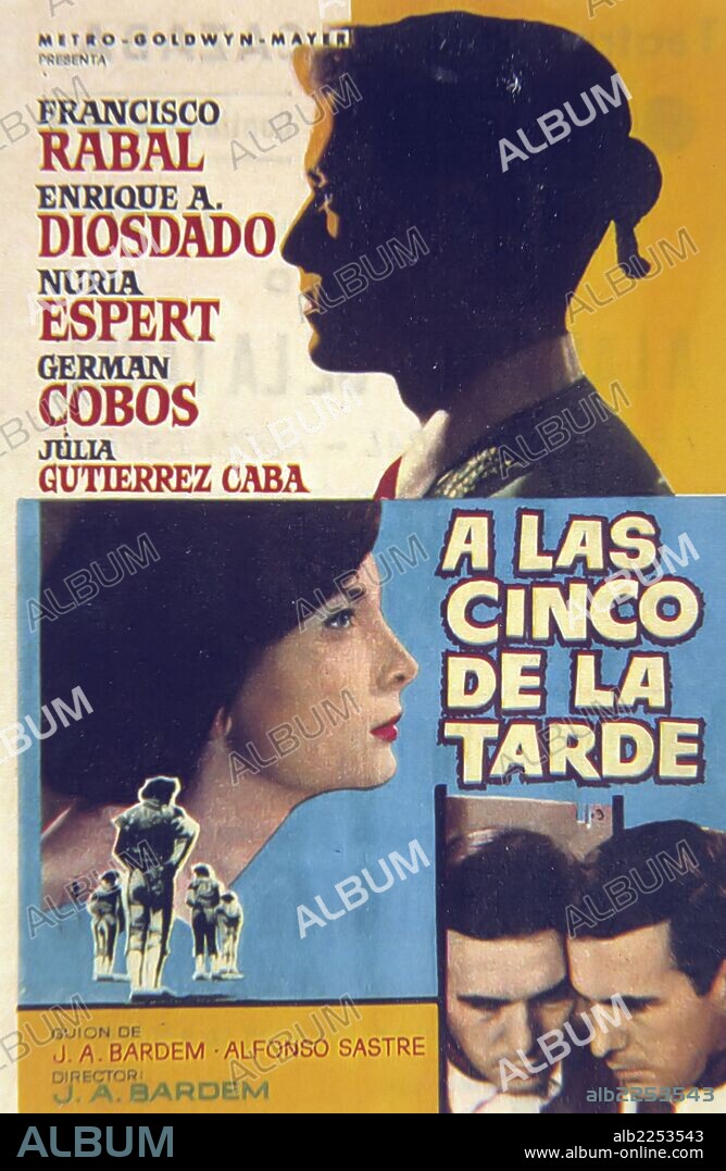 PELICULA : A LAS CINCO DE LA TARDE , 1960. BASADA EN EL DRAMA HOMONIMO DE ALFONSO SASTRE. DIRECTOR : JUAN ANTONIO BARDEM. ACTORES : FRANCISCO RABAL , ENRIQUE ALVAREZ DIOSDADO , NURIA ESPERT.