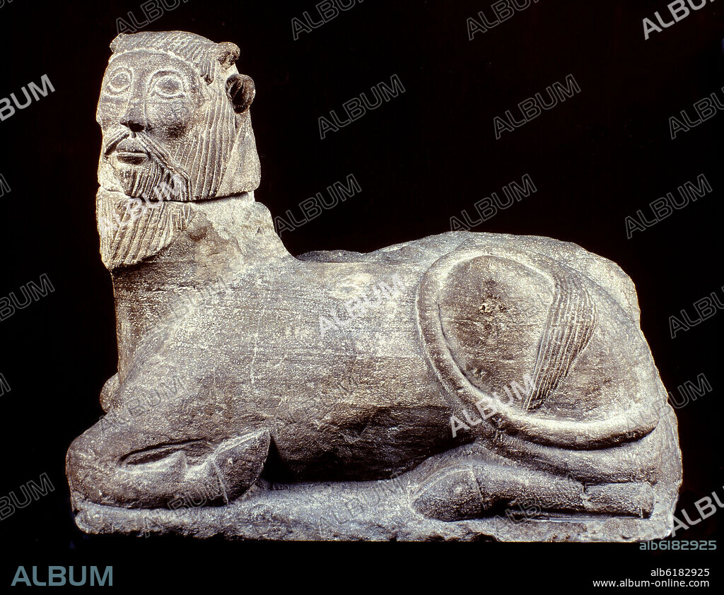 BICHA DE BALAZOTE - SIGLO VI AC - CALIZA - 93x73 - ESCULTURA IBERICA.