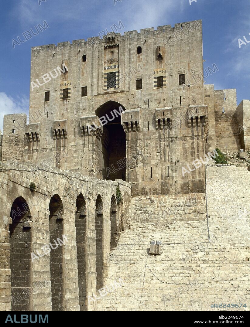 Syria. Aleppo. The Citadel. Medieval fortified palace in the centre of the old city. The majority of the construction as it stands today is thought to originate from the Ayyubid period. 13th-15th centuries.