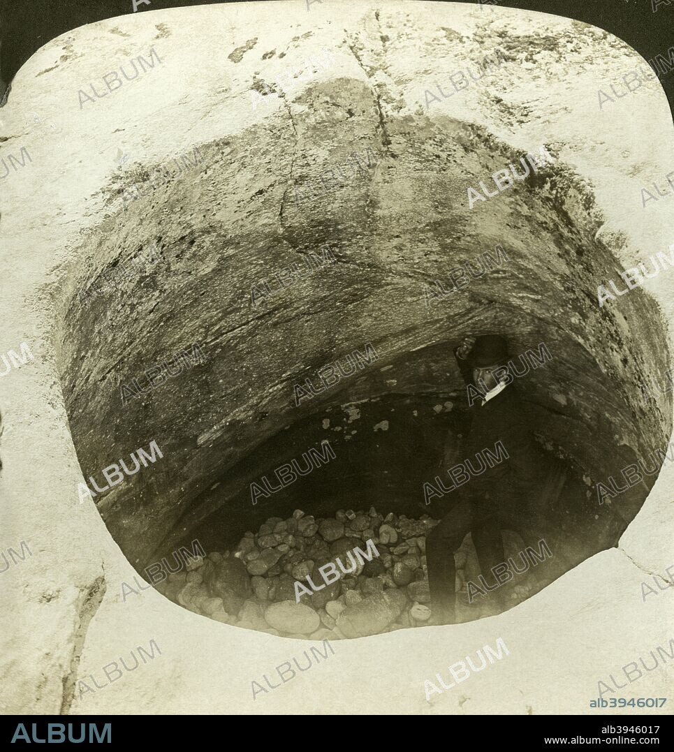 A giant's cauldron (glacier pothole), Norway. Stereoscopic card detail.