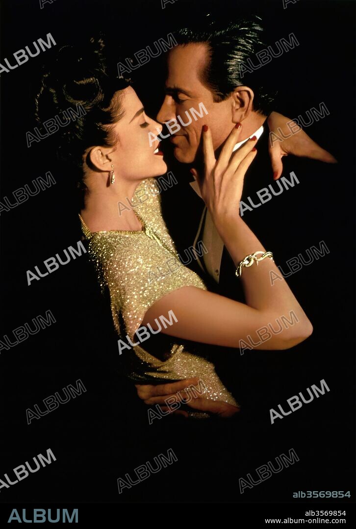 ANNETTE BENING et WARREN BEATTY dans BUGSY, 1991, réalisé par BARRY LEVINSON. Copyright TRISTAR PICTURES.