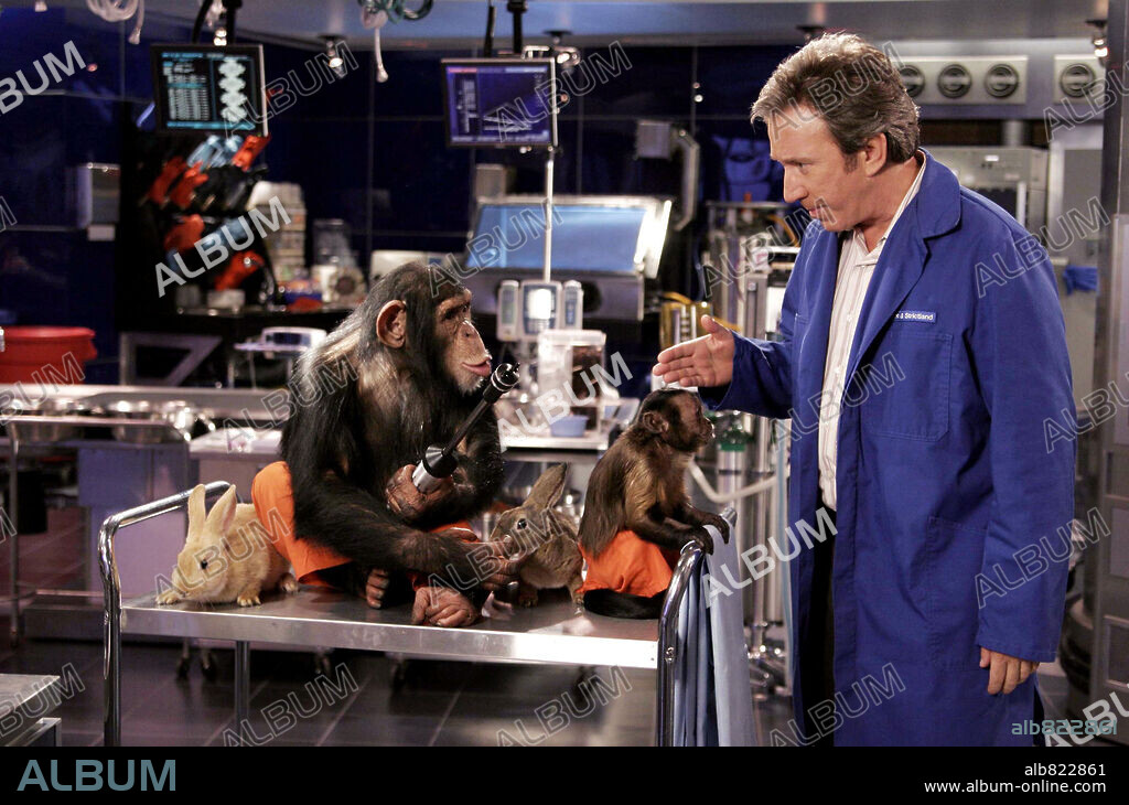 TIM ALLEN in THE SHAGGY DOG, 2006, directed by BRIAN ROBBINS. Copyright DISNEY ENTERPRISES / LEDERER, JOSEPH.