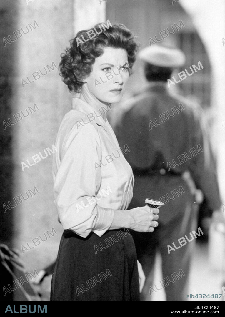 MAUREEN O'HARA in OUR MAN IN HAVANA, 1959, directed by CAROL REED. Copyright COLUMBIA PICTURES.