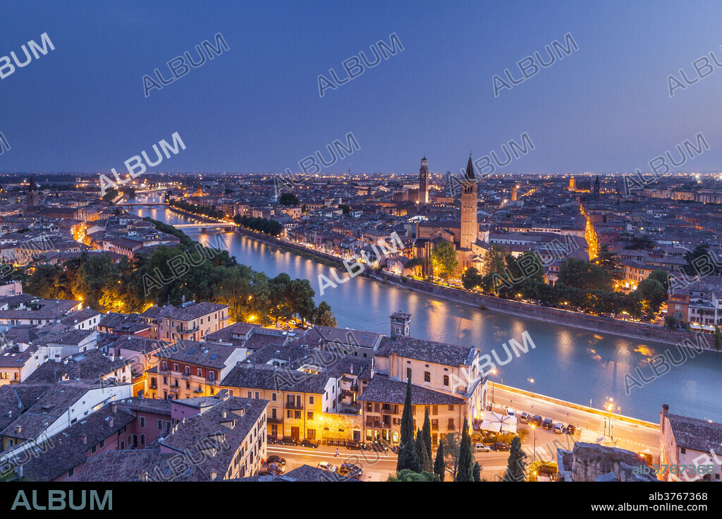 The view over Verona, UNESCO World Heritage Site, from Piazzale Castel San Pietro, Verona, Veneto, Italy, Europe.