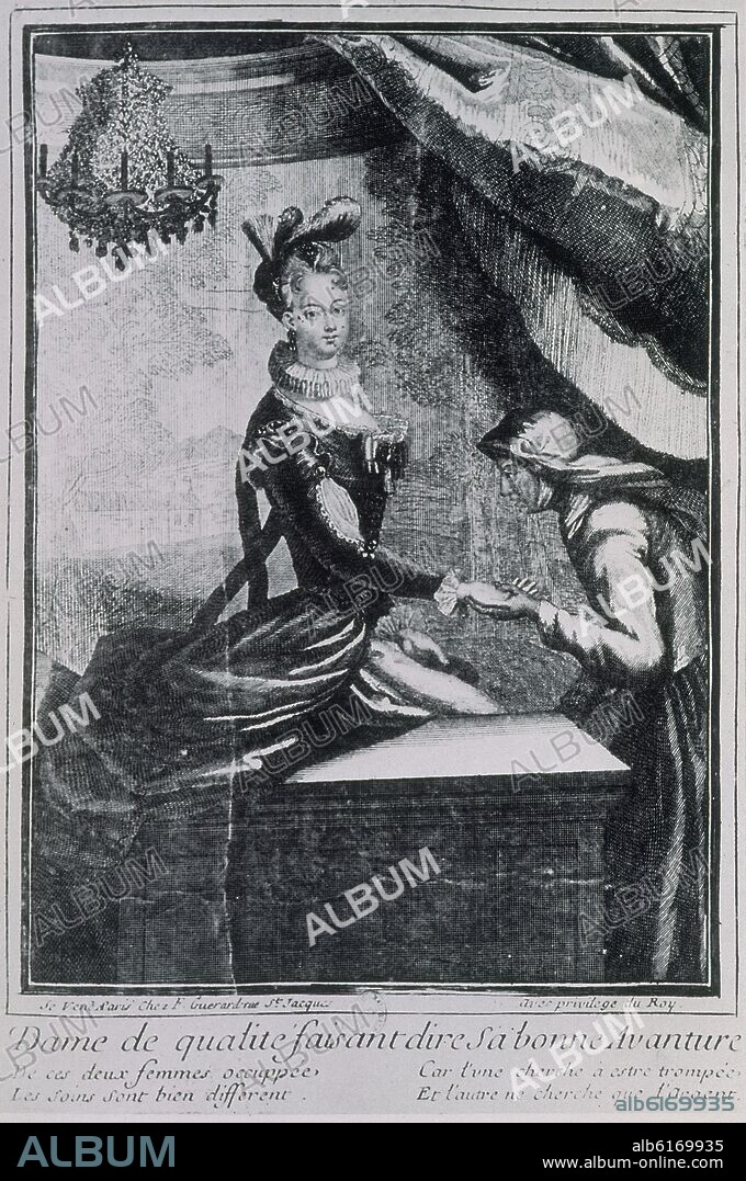 NOBLE DAMA PERMITIENDO QUE LE LEAN LA MANO - SIGLO XVIII.