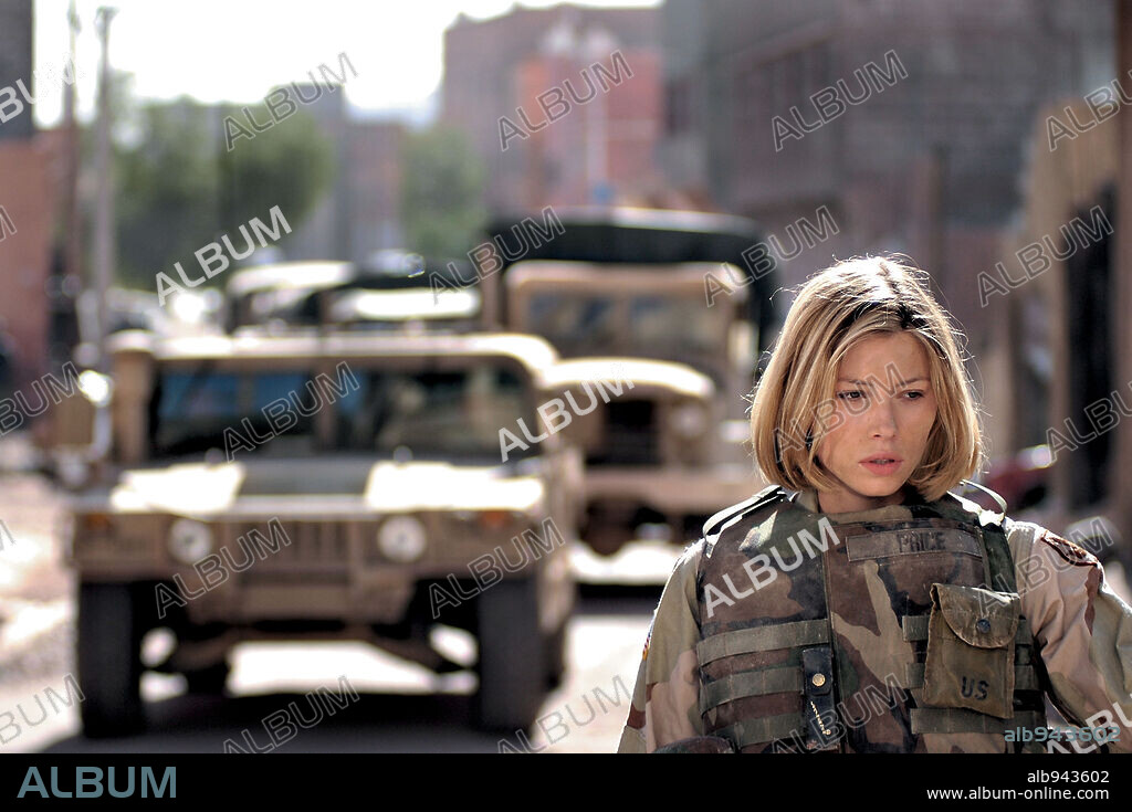 JESSICA BIEL in HOME OF THE BRAVE, 2006, directed by IRWIN WINKLER. Copyright METRO GOLDWYN MAYER / TANIOVER, BAHADIR.