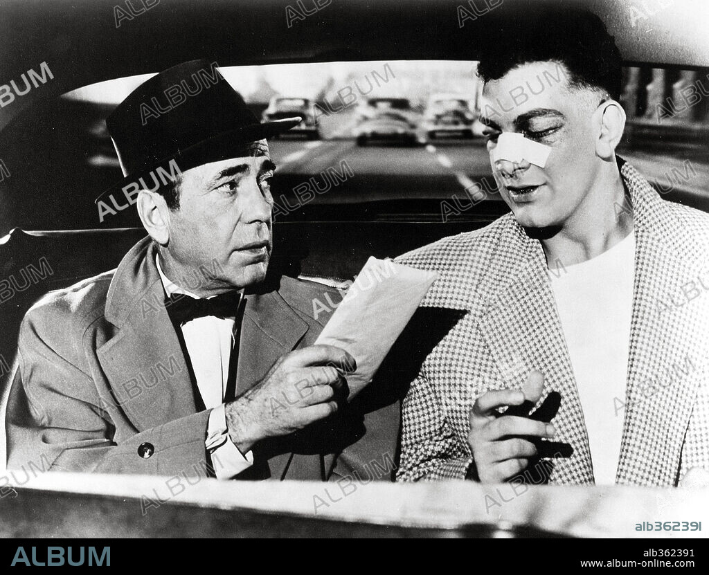 HUMPHREY BOGART and MIKE LANE in THE HARDER THEY FALL, 1956, directed by MARK ROBSON. Copyright COLUMBIA PICTURES.