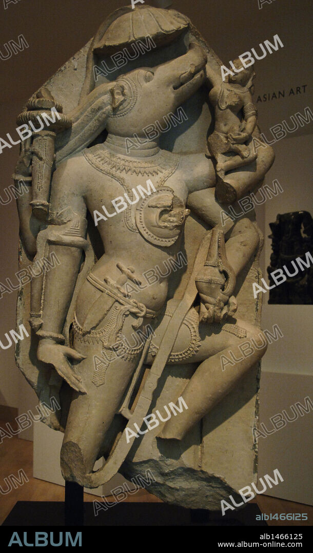 ARTE INDIO. INDIA. RELIEVE CON LA REPRESENTACION DE VISHNU COMO VARAHA. Siglo X. Piedra arenisca. Procede de Madhya Pradesh. Museo de Arte de Dallas (Dallas Museum of Art). Estado de Texas. Estados Unidos.