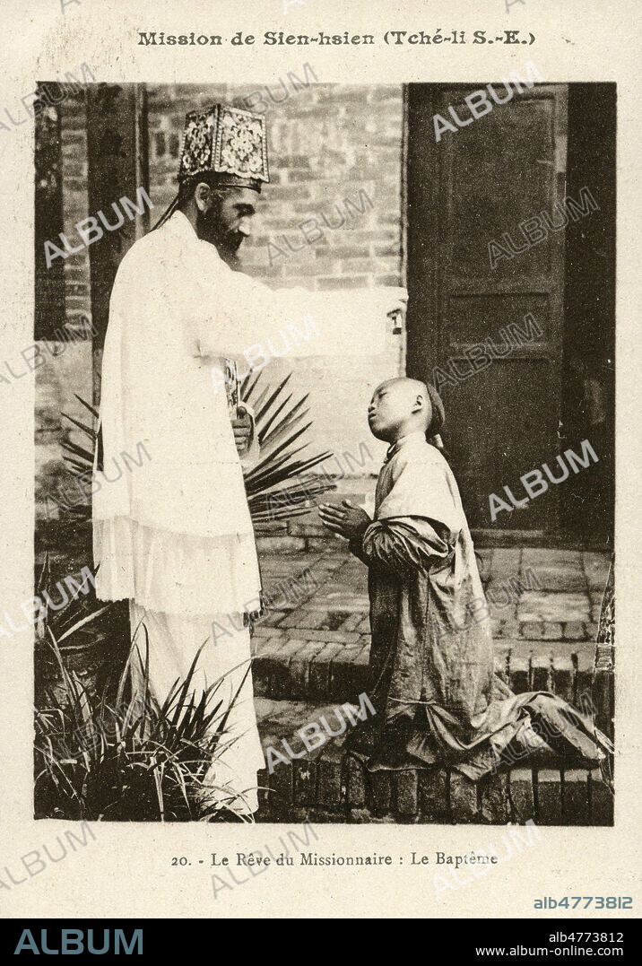 'Mission de Sien-hsien. Le reve du missionnaire : le bapteme' (Chine). Photographie anonyme pour une carte postale de 1920. Credit : Collection IM/KHARBINE-TAPABOR.