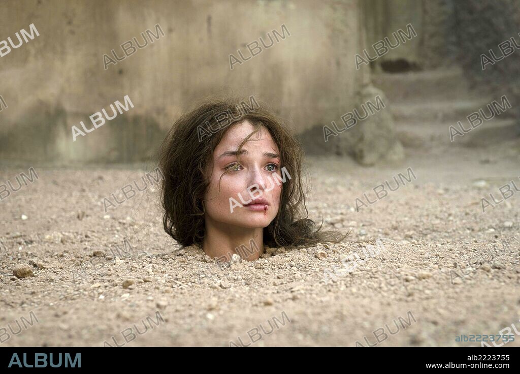 EMMA RIGBY en EL MEDICO, 2013 (THE PHYSICIAN), dirigida por PHILIPP STOLZL. Copyright UFA CINEMA.