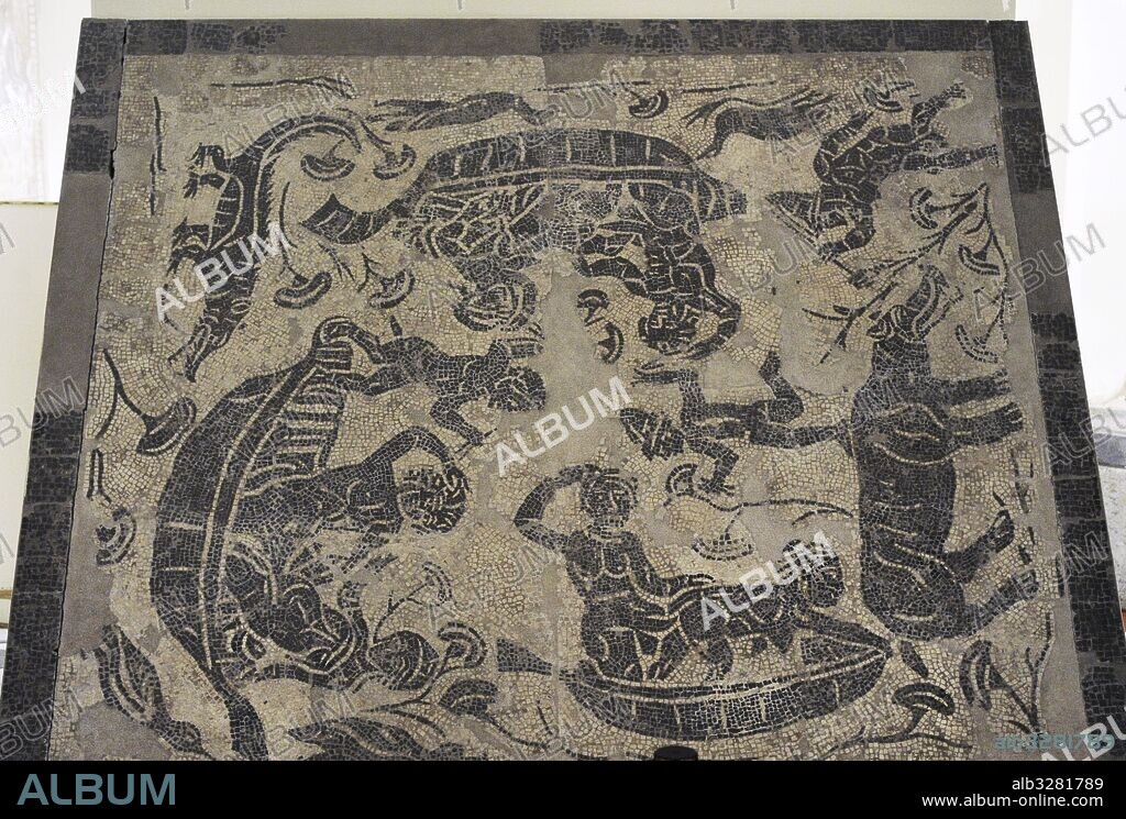 Mosaico romano. Pigmeos en un paisaje nilótico copulando en una barca. Procedente de Pompeya. Museo Arqueológico Nacional. Nápoles. Italia.