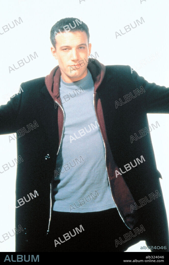 BEN AFFLECK en DOGMA, 1999, dirigida por KEVIN SMITH. Copyright VIEW ASKEW.