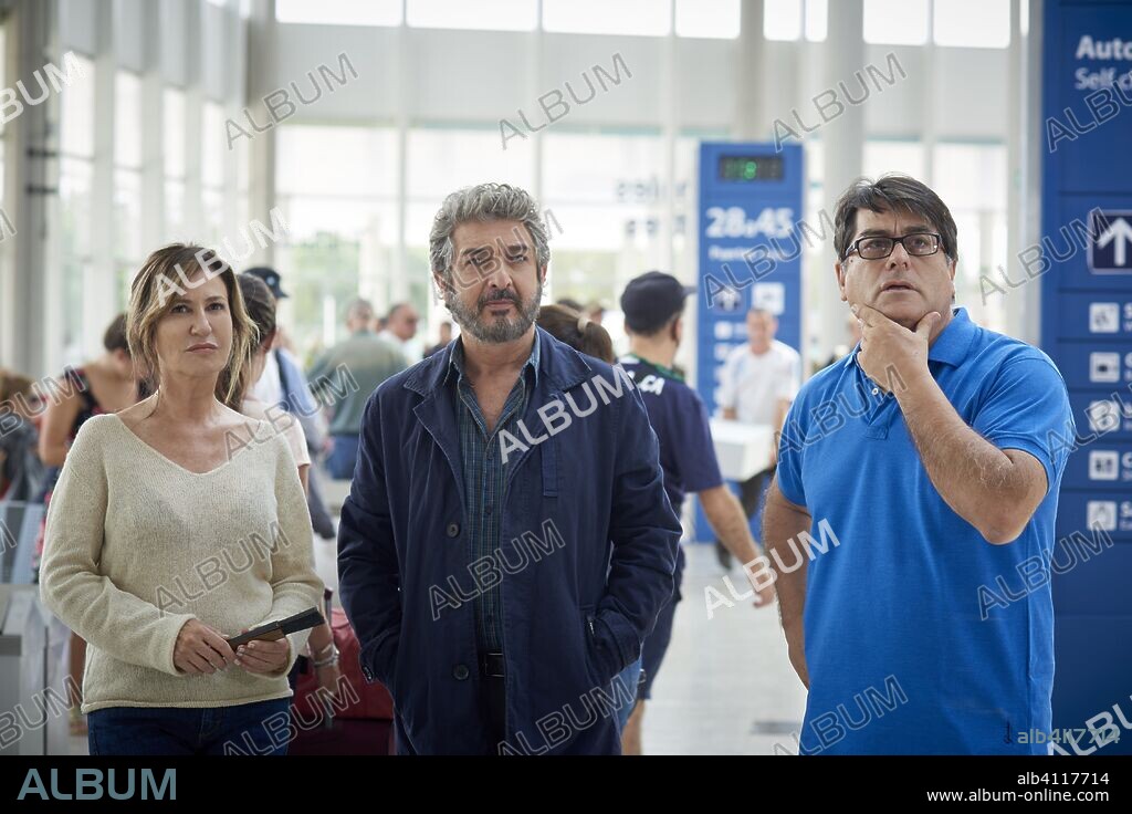 JUAN VERA, MERCEDES MORAN and RICARDO DARIN in EL AMOR MENOS PENSADO, 2018, directed by JUAN VERA. Copyright Patagonik / Kenya Films / INCAA.