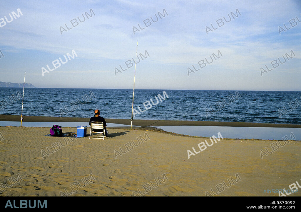 Castelló d' Empuries / Empuriabrava; playa / platja de can Comes.
