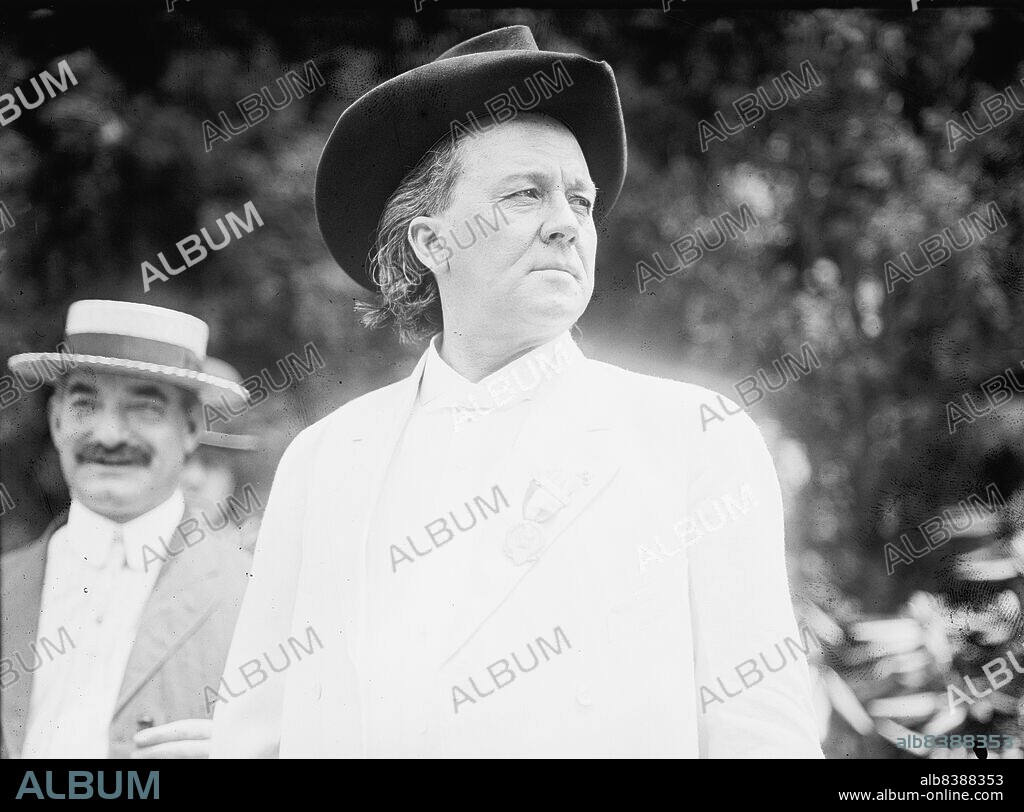 HARRIS & EWING. Democratic National Convention - Sen. [James K.] Vardaman of Mississippi, 1912. [James Kimble Vardaman].