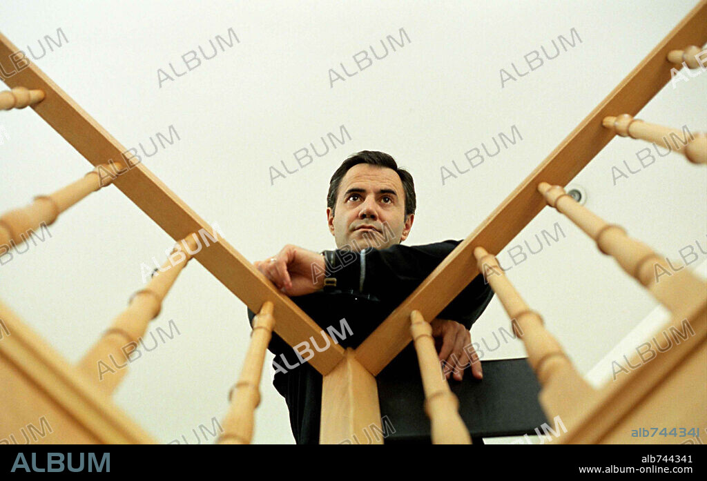 JOSE GARCIA en ARCADIA, 2005 (LE COUPERET), dirigida por CONSTANTIN COSTA-GAVRAS.
