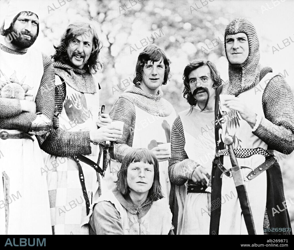 JOHN CLEESE, TERRY GILLIAM, ERIC IDLE, TERRY JONES, LANCELOT, Monty Python and MICHAEL PALIN. ERIC IDLE, JOHN CLEESE, MICHAEL PALIN, Monty Python, TERRY GILLIAM and TERRY JONES in MONTY PYTHON AND THE HOLY GRAIL, 1975, directed by TERRY GILLIAM and TERRY JONES. Copyright PYTHON PICTURES/EMI.