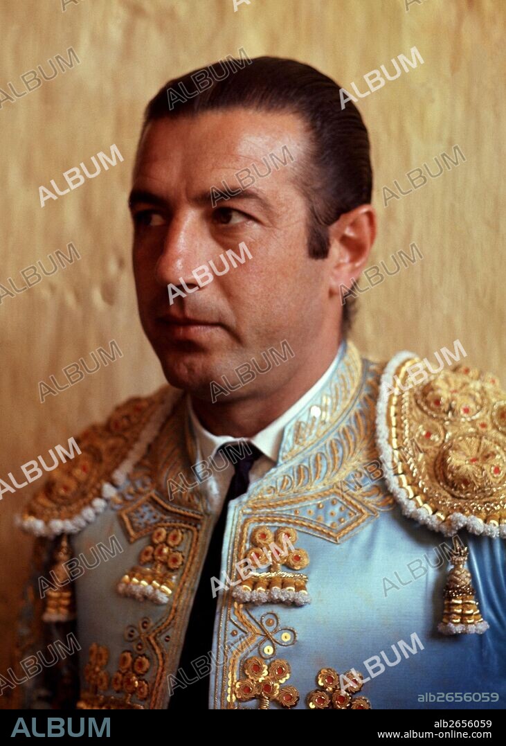 ORDOÑEZ , ANTONIO  MATADOR DE TOROS ESPAÑOL . RONDA 1932 - 1998;.