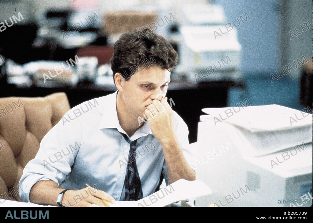 TONY GOLDWYN in GHOST, 1990, directed by JERRY ZUCKER. Copyright PARAMOUNT PICTURES.
