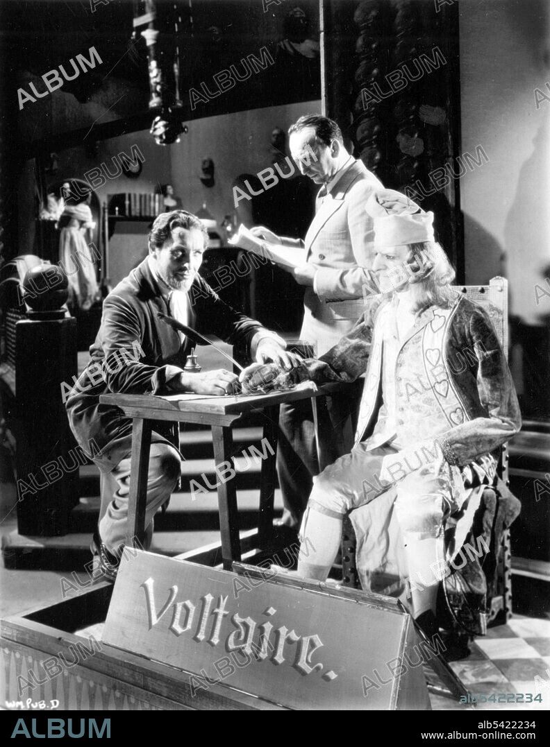 LIONEL ATWILL in THE MYSTERY OF THE WAX MUSEUM, 1933, directed by MICHAEL CURTIZ. Copyright WARNER BROTHERS.