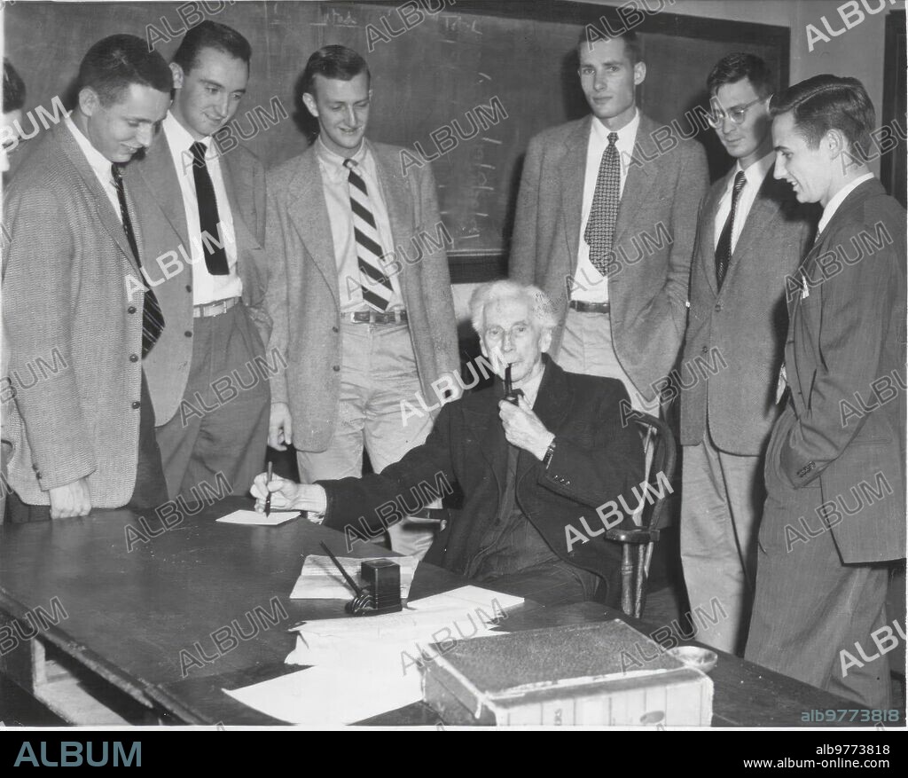 October 10, 1950. The English philosopher Bertrand Russell, 78 years old, who has been awarded the Nobel Prize in literature for this year, is congratulated by a group of American university students from Princeton, in New Jersey, where he is giving a series of lectures.