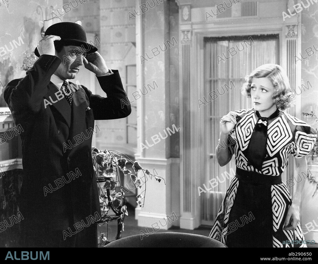 CARY GRANT y IRENE DUNNE en LA PÍCARA PURITANA, 1937 (THE AWFUL TRUTH), dirigida por LEO MCCAREY. Copyright COLUMBIA PICTURES.
