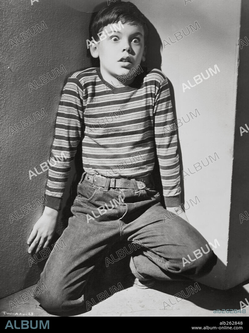 BOBBY DRISCOLL en LA VENTANA, 1949 (THE WINDOW), dirigida por TED TETZLAFF. Copyright RKO RADIO.