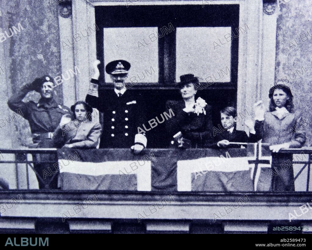 King Haakon, Crown Princess Martha, Prince Olav, Princess Ragnhild, princess Astrid and Prince Harald of Norway return home after the liberation of Norway after World War Two.