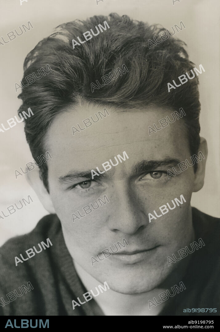 Jacques Charrier (1936-), actor y productor de cine y teatro, pintor y ceramista francés.