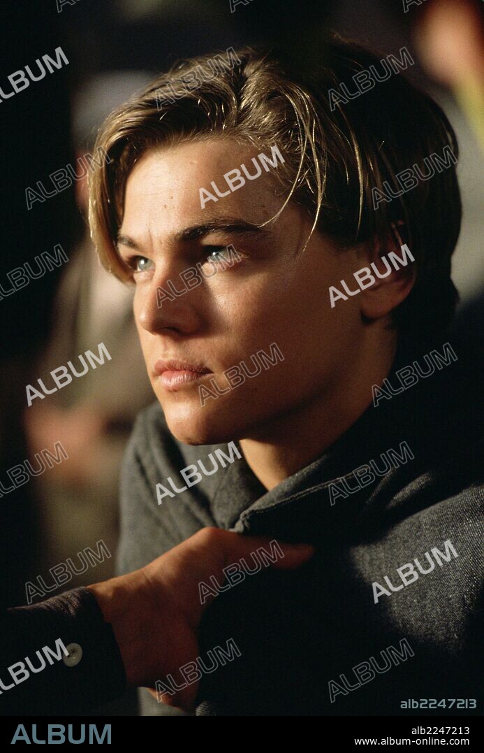 Leonardo DiCaprio in TITANIC, 1997, directed by JAMES CAMERON. Copyright PARAMOUNT/20TH CENTURY FOX.